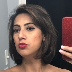 Meet your Posher, Marina